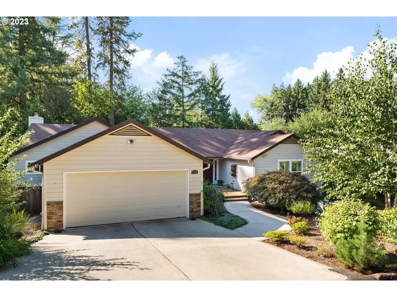 7434 SW HUNT CLUB DR, Portland, OR 97223