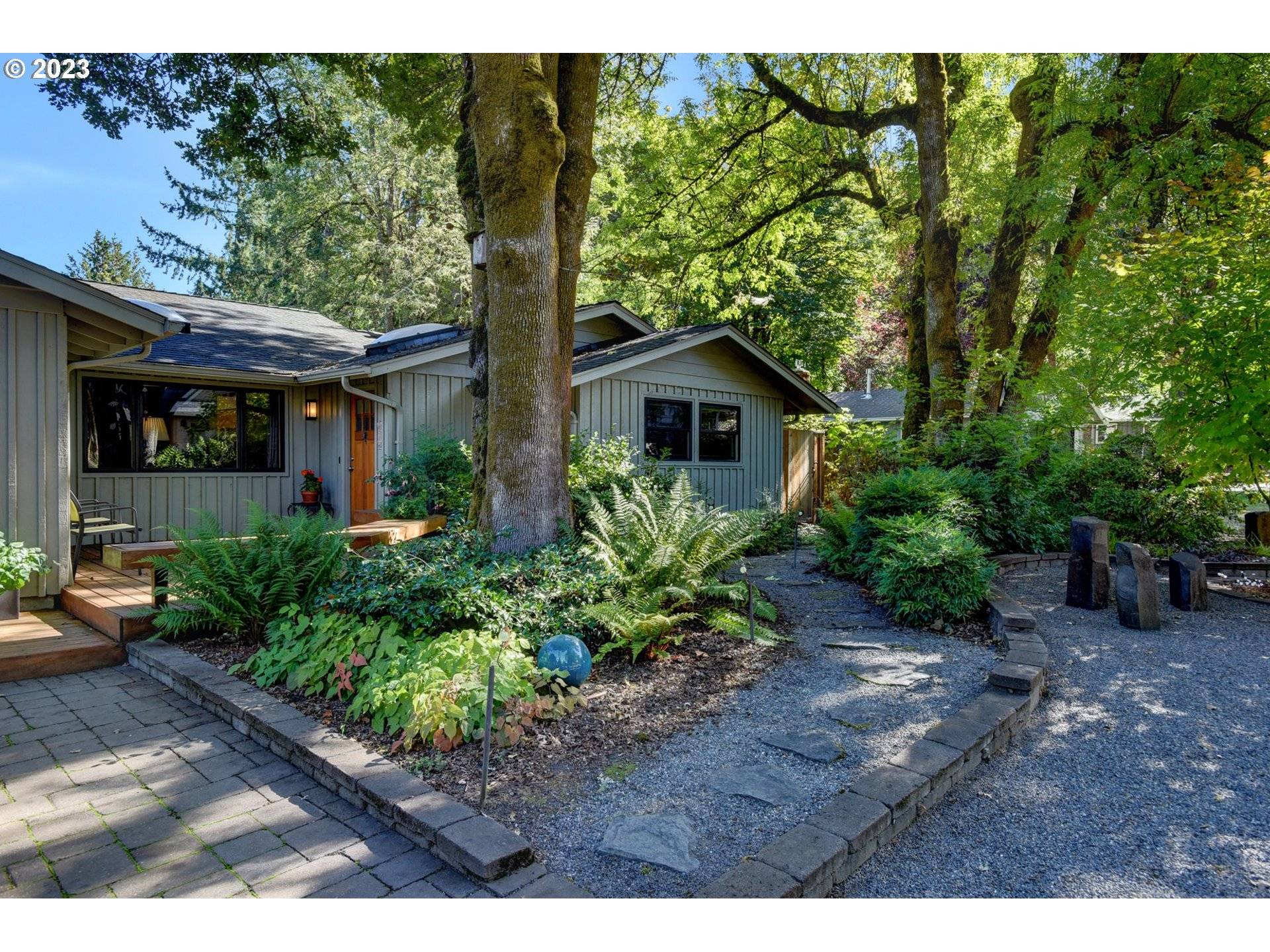 Lake Oswego, OR 97034,1023 OBRIEN ST