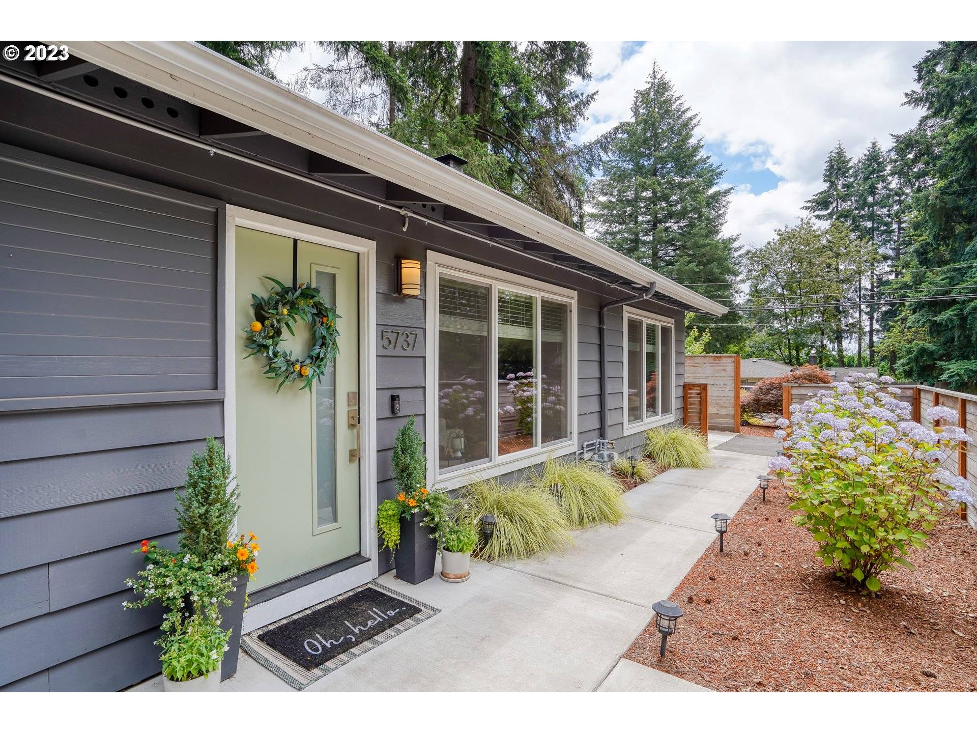 5737 WASHINGTON CT, Lake Oswego, OR 97035