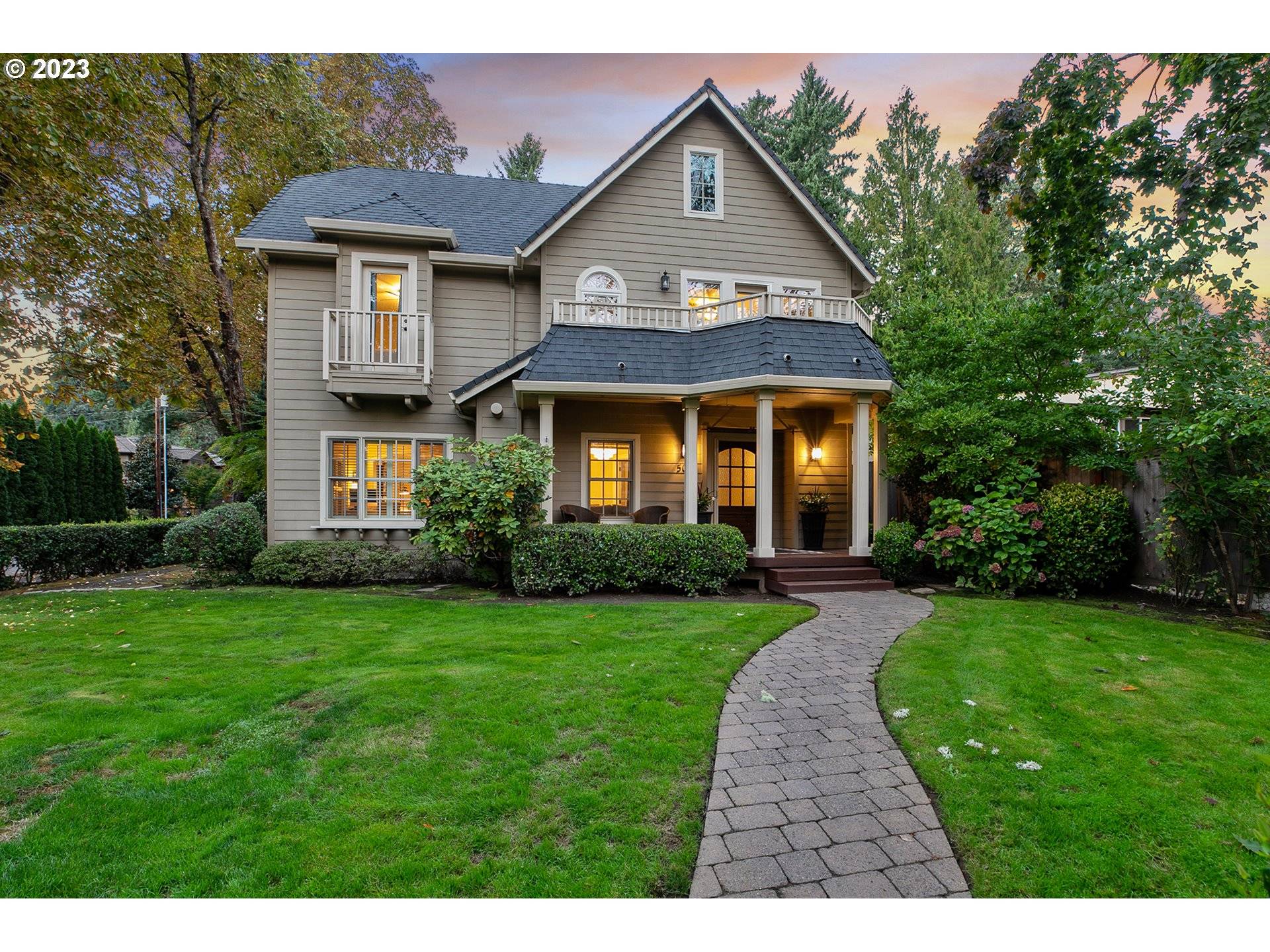 504 8TH ST, Lake Oswego, OR 97034