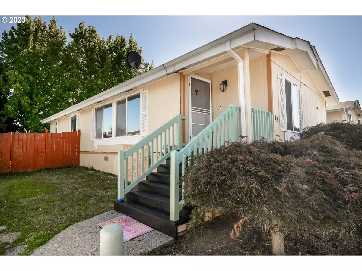 Gresham, OR 97080,1949 SE PALMQUIST RD #13