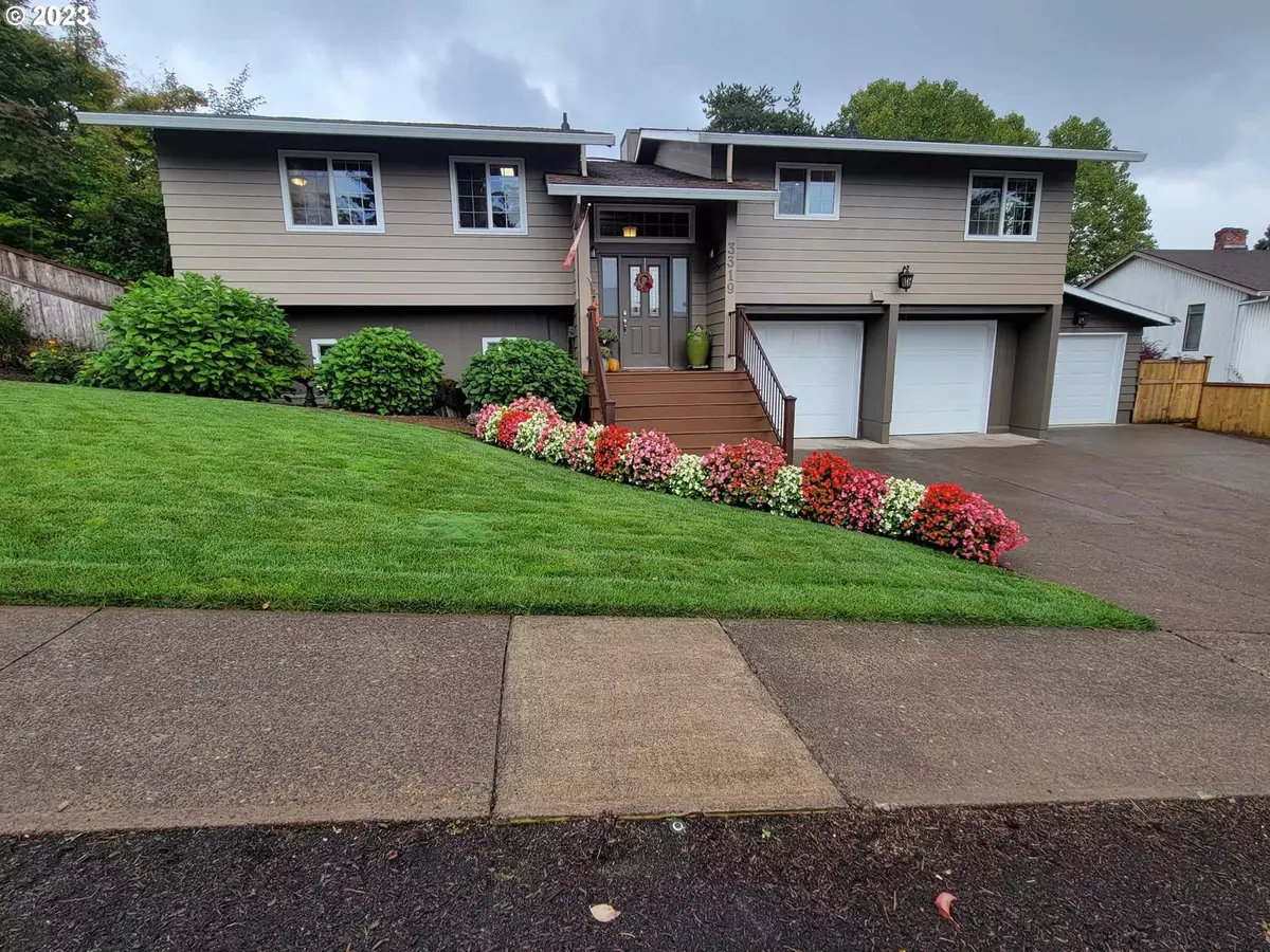 Forest Grove, OR 97116,3319 VALLEY CREST WAY