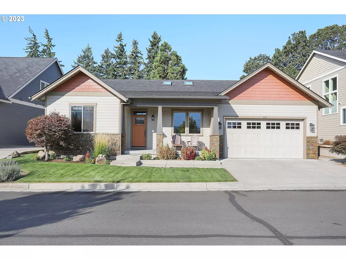 Hood River, OR 97031,930 MAKENA LN