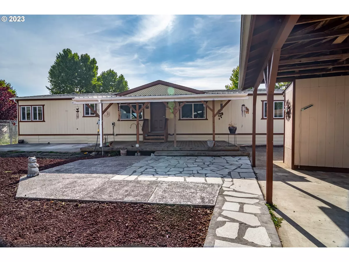 Sutherlin, OR 97479,242 TERRIE CT