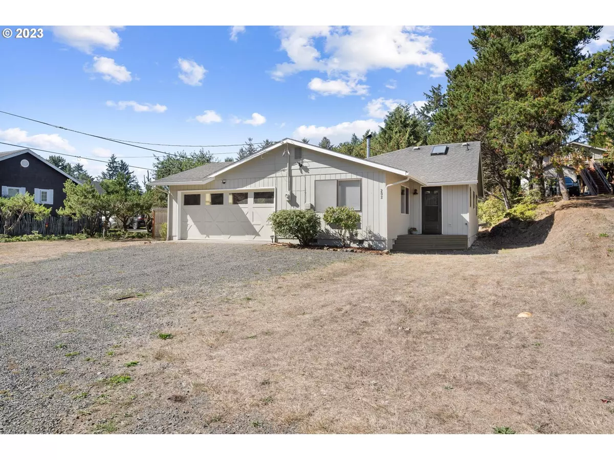 Gearhart, OR 97138,202 WOODLAND AVE