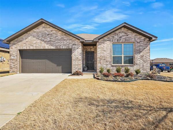 1201 Benwick Drive, Van Alstyne, TX 75495