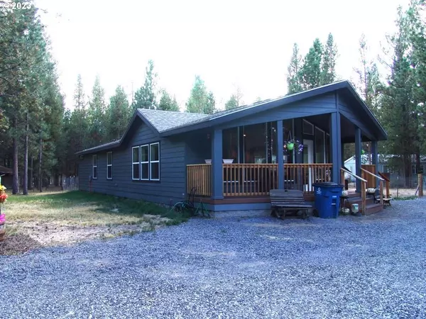 53145 HOLIDAY DR, La Pine, OR 97739