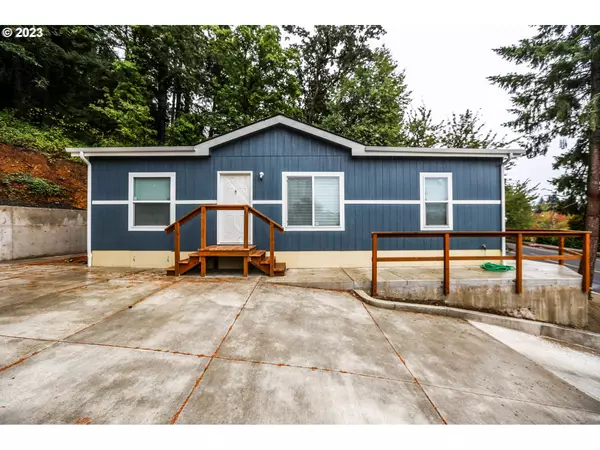 621 S 57TH PL, Springfield, OR 97478