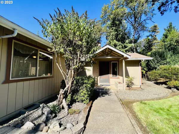 Roseburg, OR 97470,105 N RIVER DR