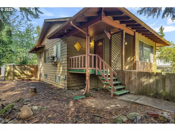 Estacada, OR 97023,495 SW GROVE RD