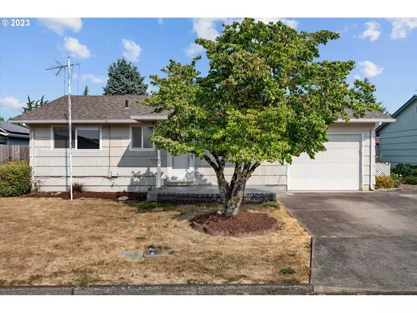 Woodburn, OR 97071,324 W CLACKAMAS CIR