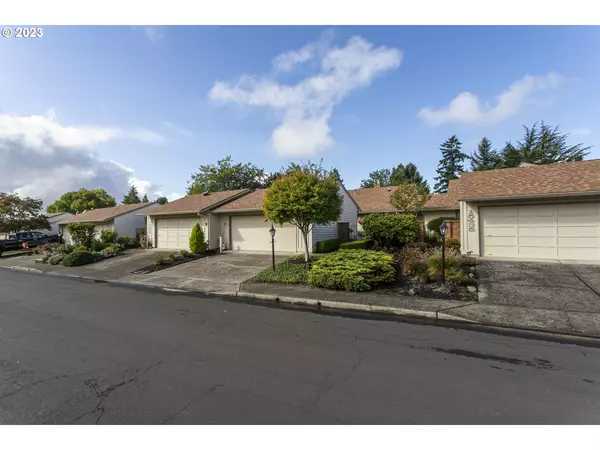 Portland, OR 97224,15445 SW OAKTREE LN