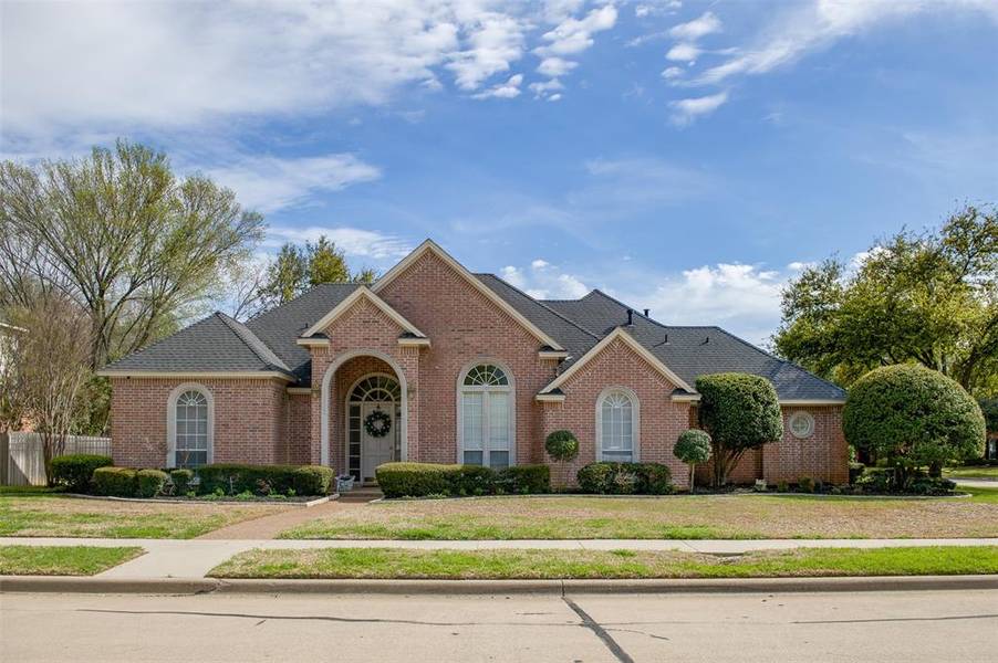 305 Mill Crossing W, Colleyville, TX 76034