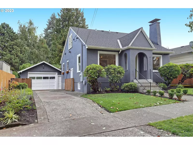 4112 NE 75TH AVE, Portland, OR 97218