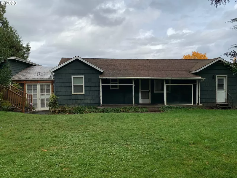 33143 Bellcrest RD, Scappoose, OR 97056