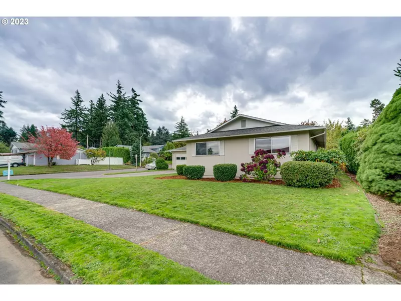 1149 NE 175th AVE, Portland, OR 97230