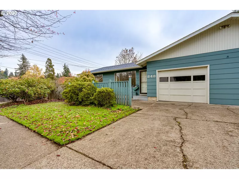 848 W 23RD AVE, Eugene, OR 97405