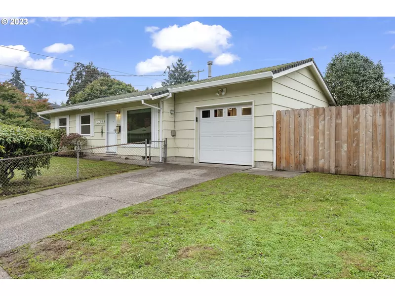 4925 SE 58TH AVE, Portland, OR 97206