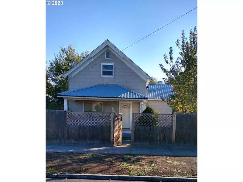 416 SW GOODWIN AVE, Pendleton, OR 97801