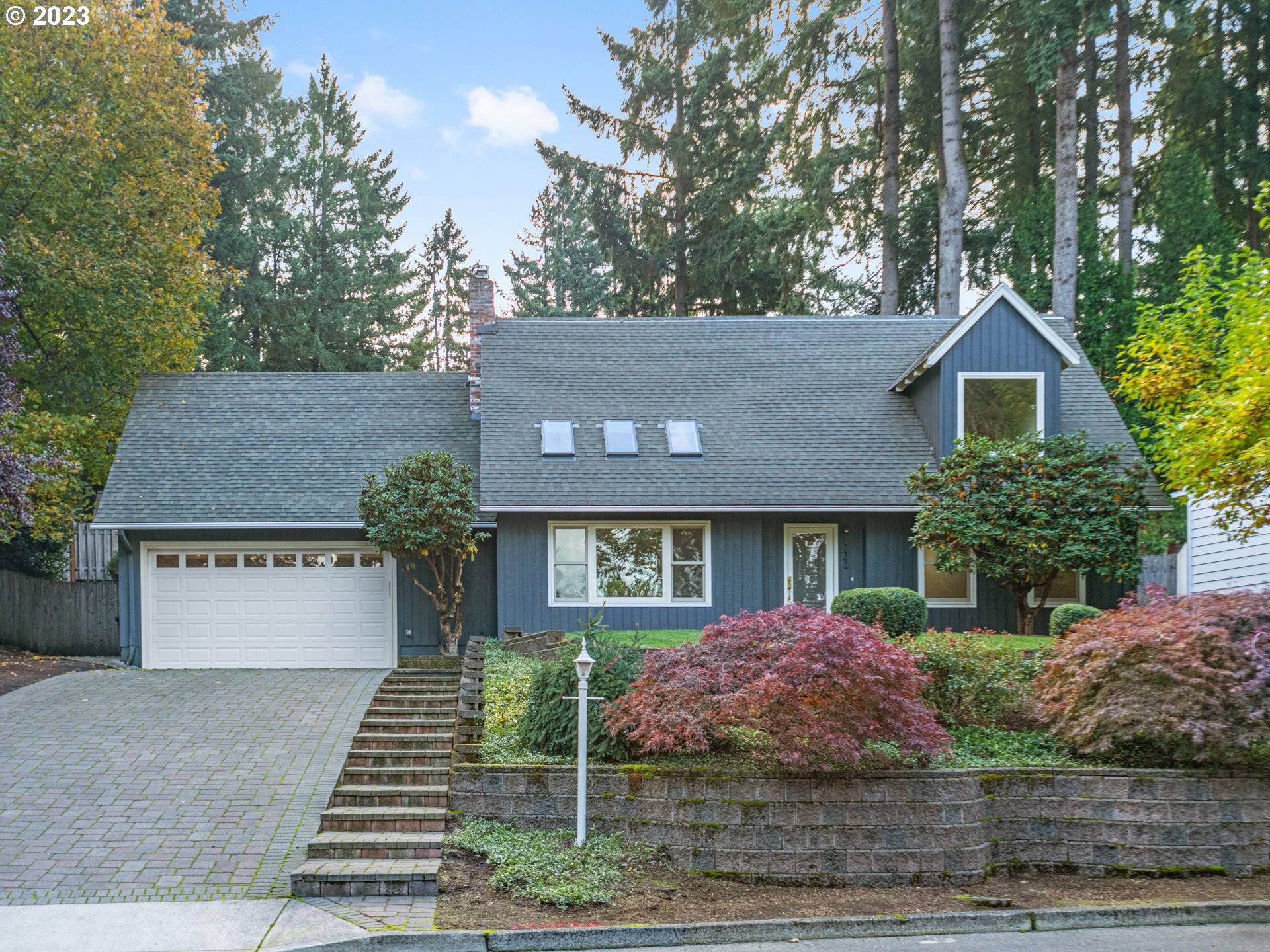 Lake Oswego, OR 97034,1600 WOODLAND TER