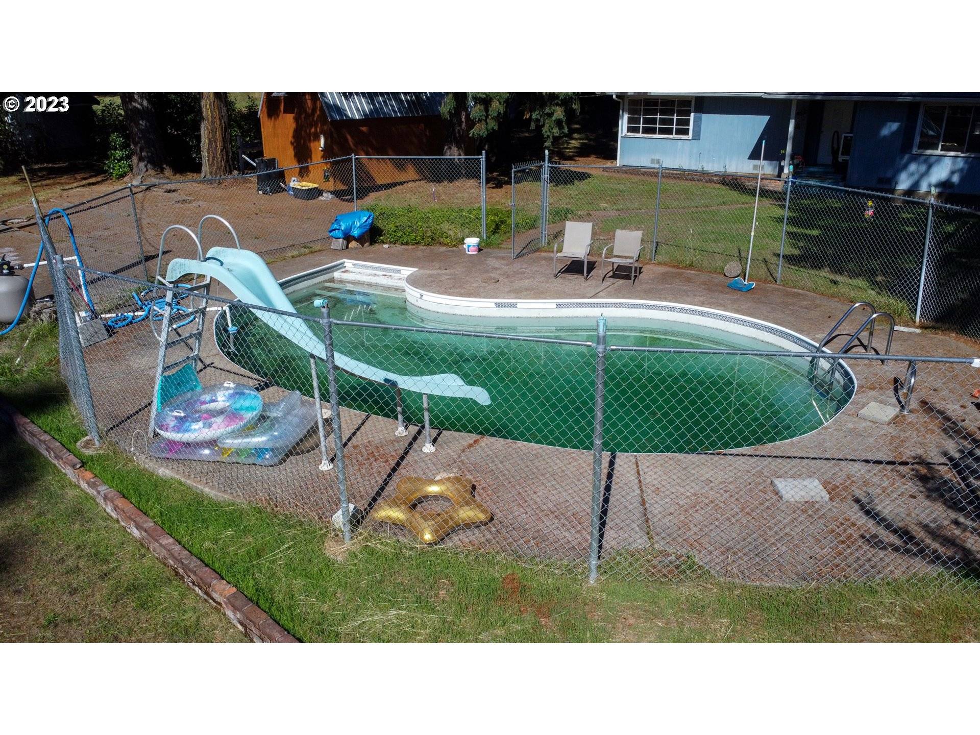 Roseburg, OR 97471,213 CROXTON LN