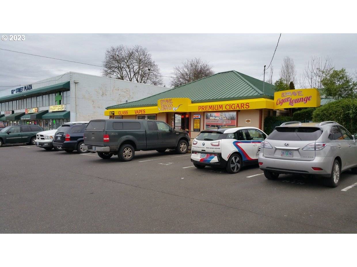 400 SE 82ND AVE, Portland, OR 97216