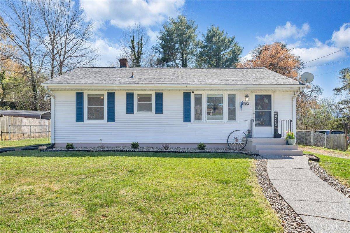 2009 Burma RD, Salem, VA 24153