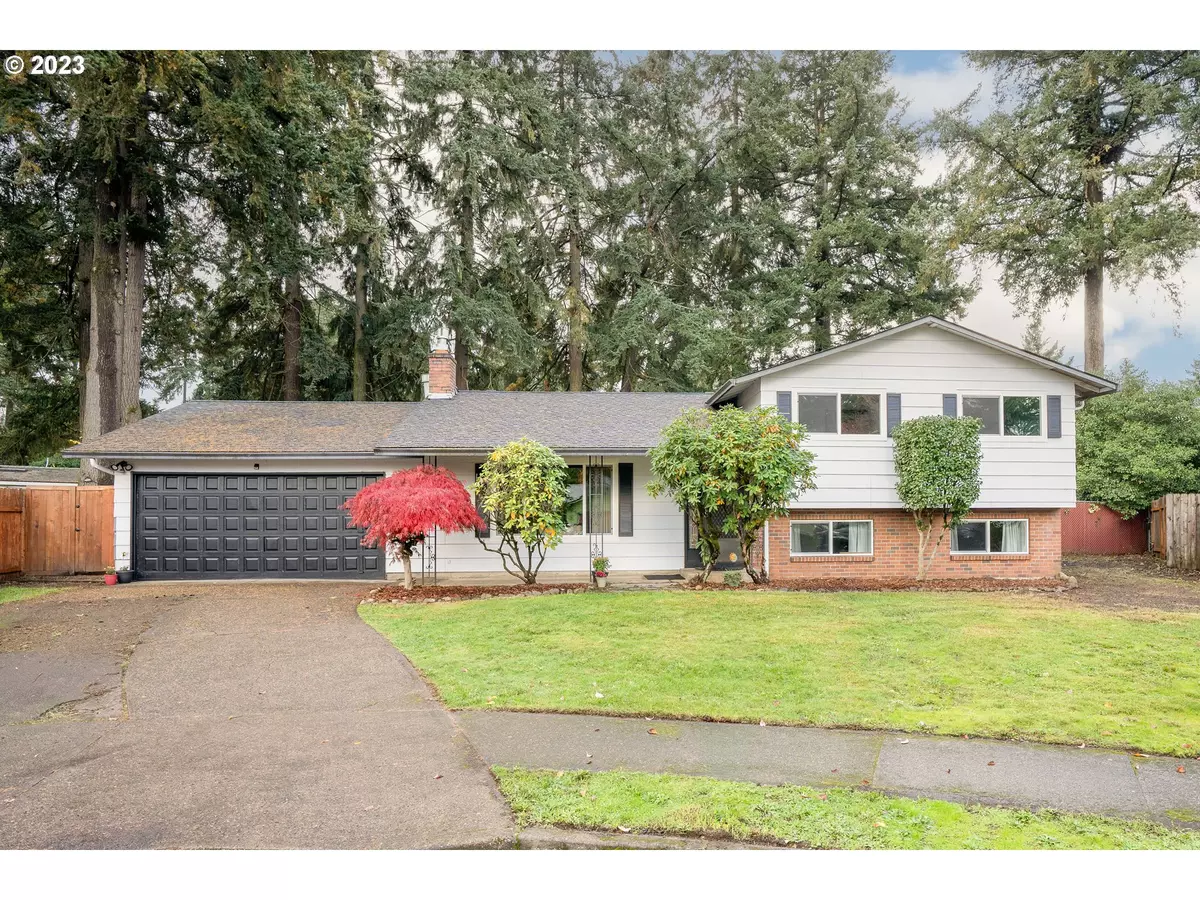 Portland, OR 97236,15430 SE CLINTON CT