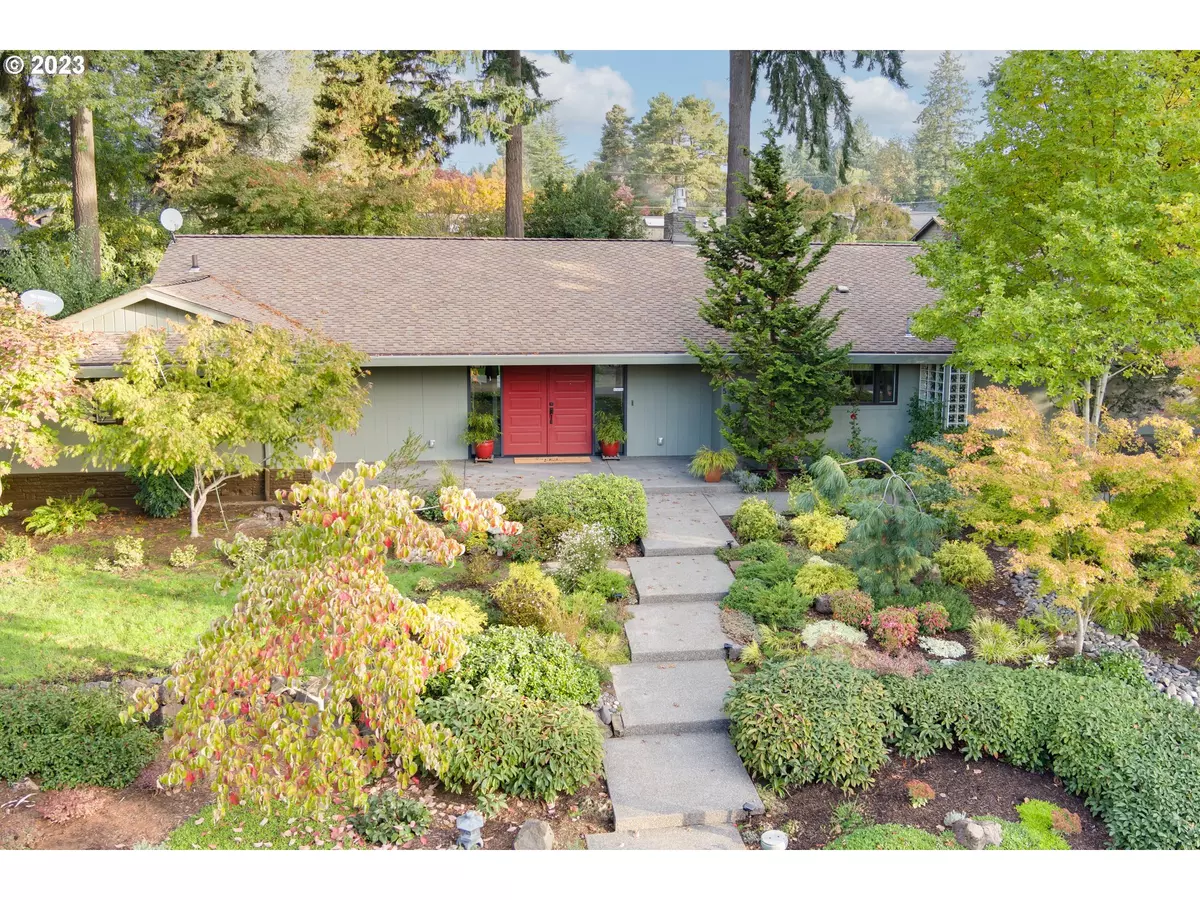 Portland, OR 97225,9765 SW HAWTHORNE LN