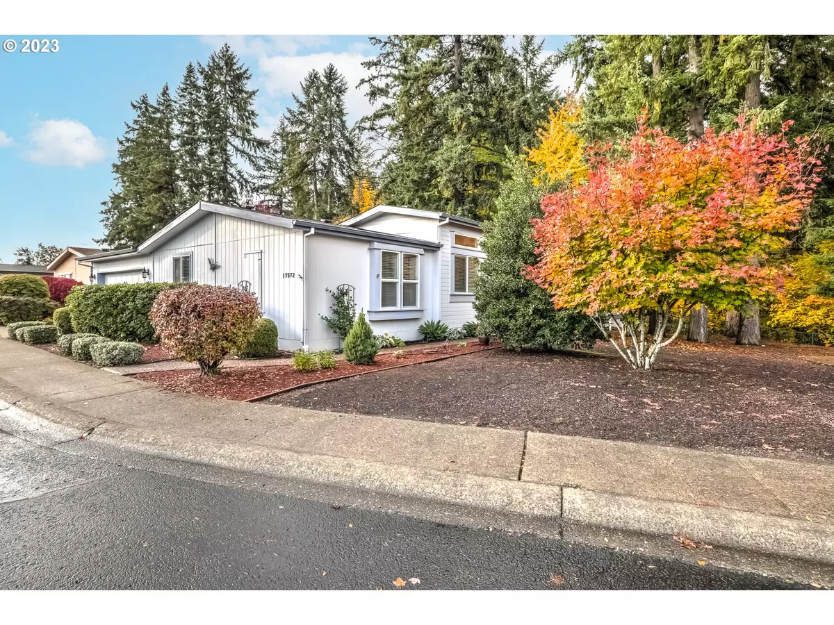 Beaverton, OR 97006,17572 NW SHADY FIR LOOP #24