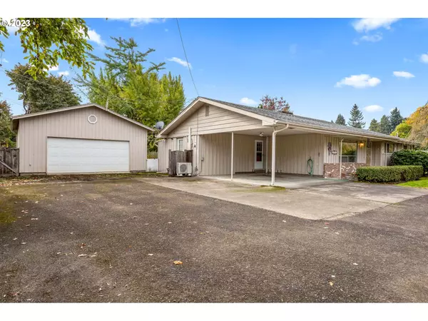 Eugene, OR 97404,490 WILKES DR