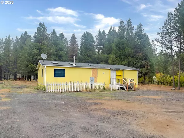 La Pine, OR 97739,16052 EAGLES NEST RD