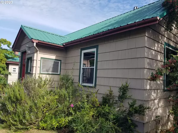 Coquille, OR 97423,1170 N BAXTER ST