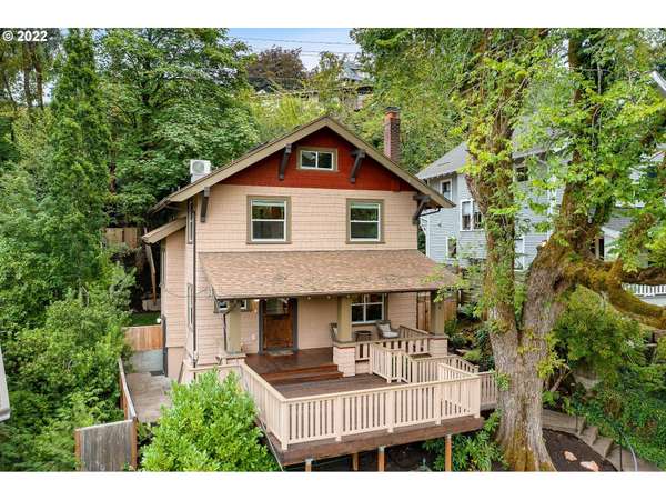 2756 SW MONTGOMERY DR, Portland, OR 97201