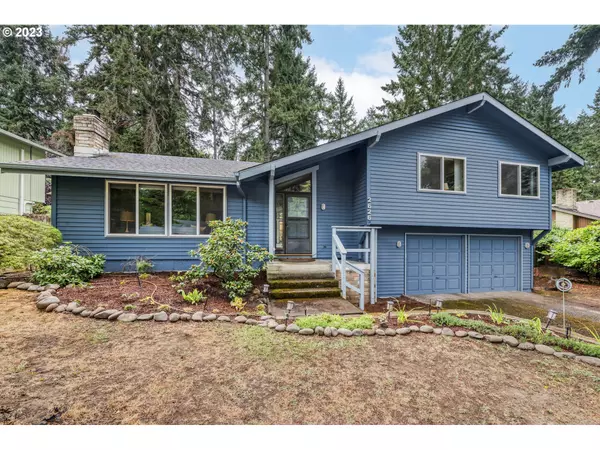 Eugene, OR 97405,2626 WINDSOR CIR