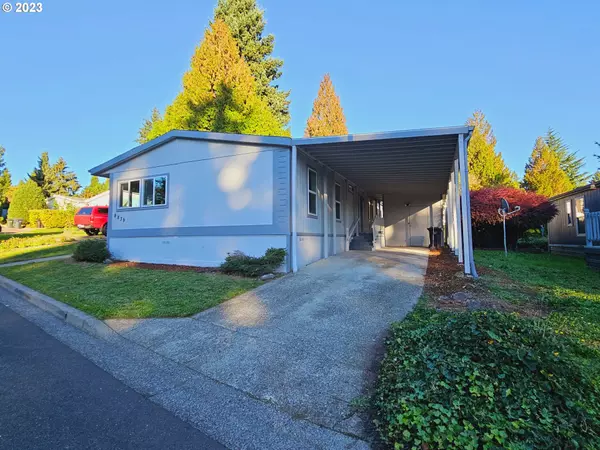 Clackamas, OR 97015,8839 SE SHADOW BROOK CT