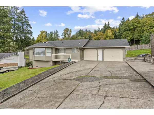 Kelso, WA 98626,123 APPLE LN