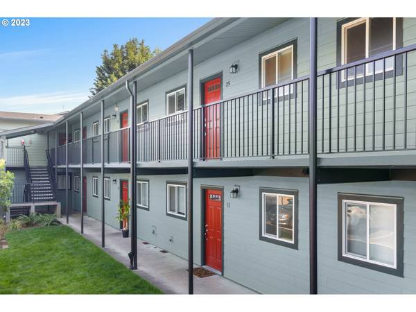 9333 N LOMBARD ST #25, Portland, OR 97203