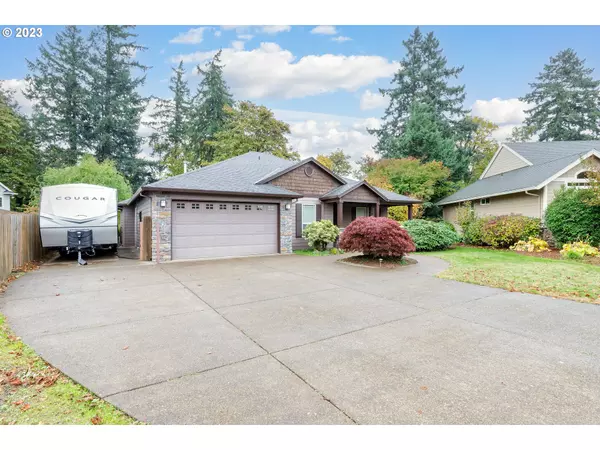 Oregon City, OR 97045,19484 ORCHARD GROVE DR