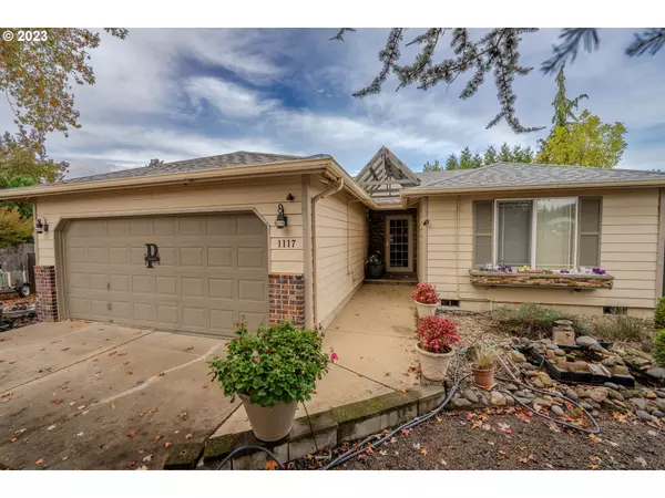 1117 CEDAR CT, Creswell, OR 97426