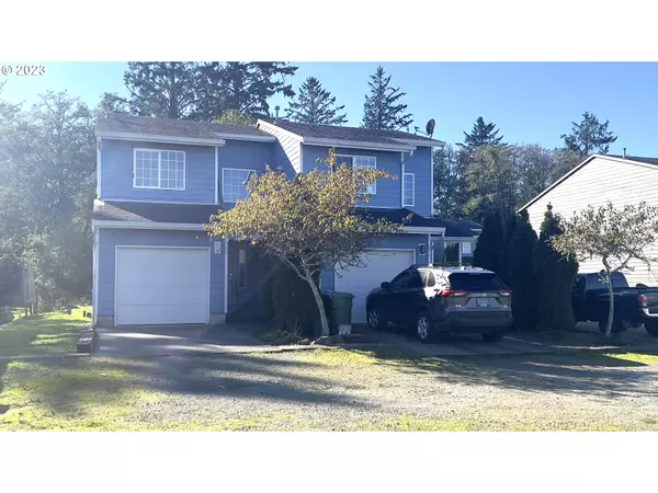 560 566 7th Place, Hammond, OR 97121