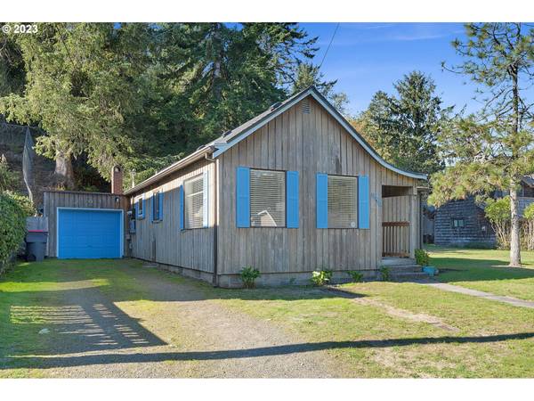 Cannon Beach, OR 97110,540 N LARCH ST