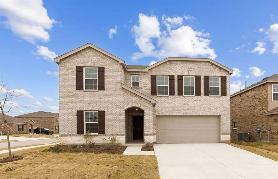 1056 Knightly Lane, Haslet, TX 76052