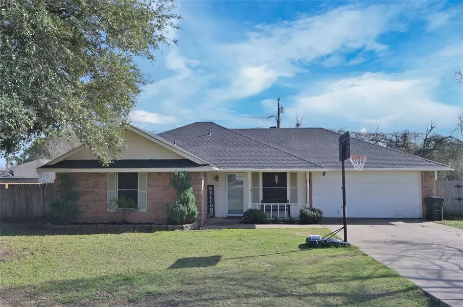 710 Plum Street, Joshua, TX 76058