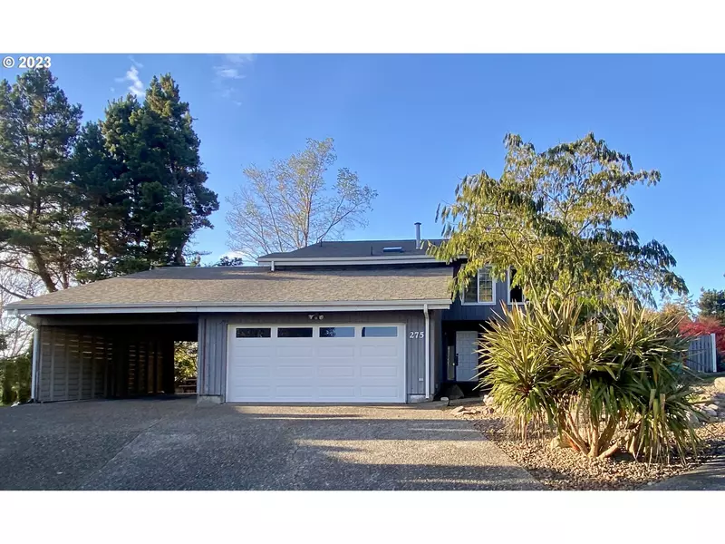 275 WALDORF PL, Astoria, OR 97103