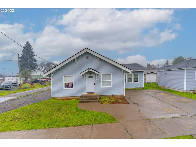 271 S 3RD ST, Lebanon, OR 97355