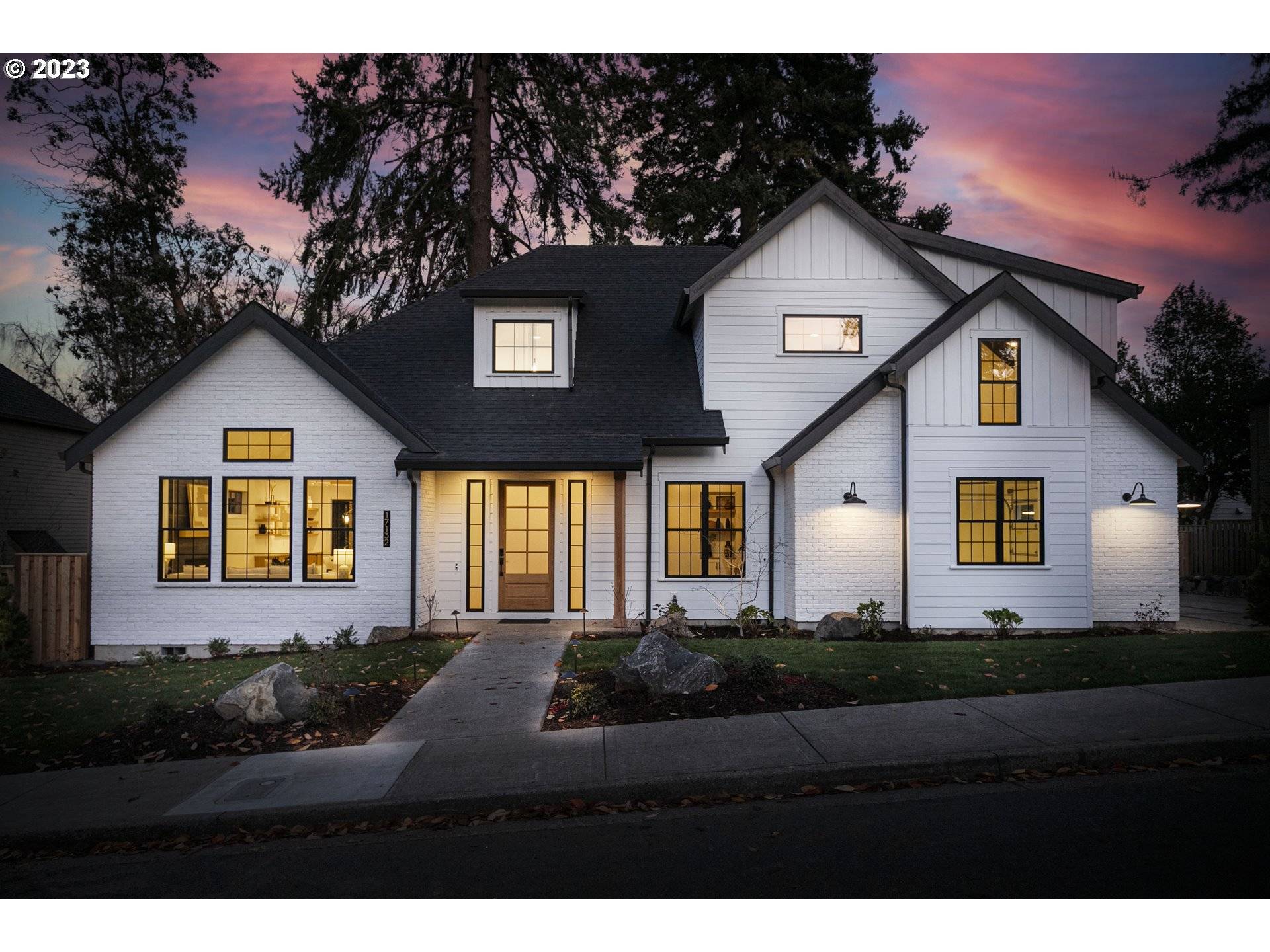 17132 LOWENBERG TER, Lake Oswego, OR 97034