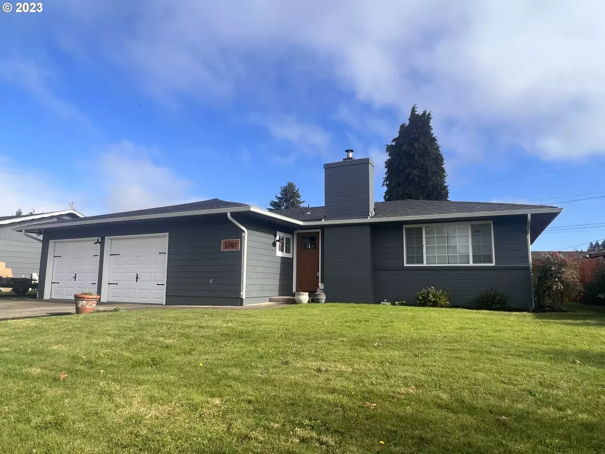 Springfield, OR 97477,2741 33RD ST