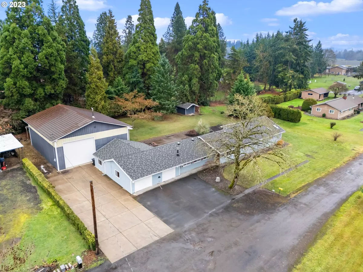 Cornelius, OR 97113,37085 NW FARMSIDE LN