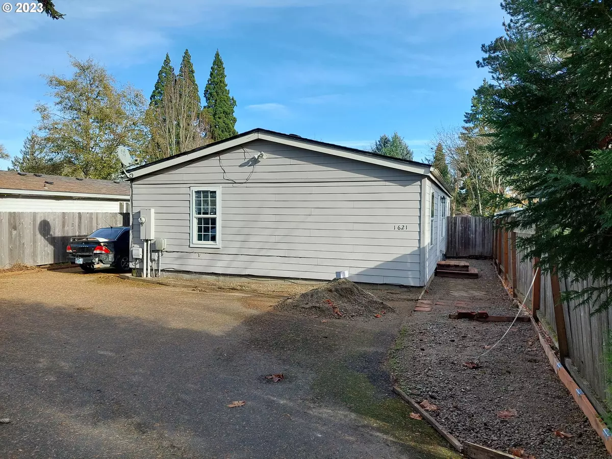 Forest Grove, OR 97116,1621 FILBERT ST